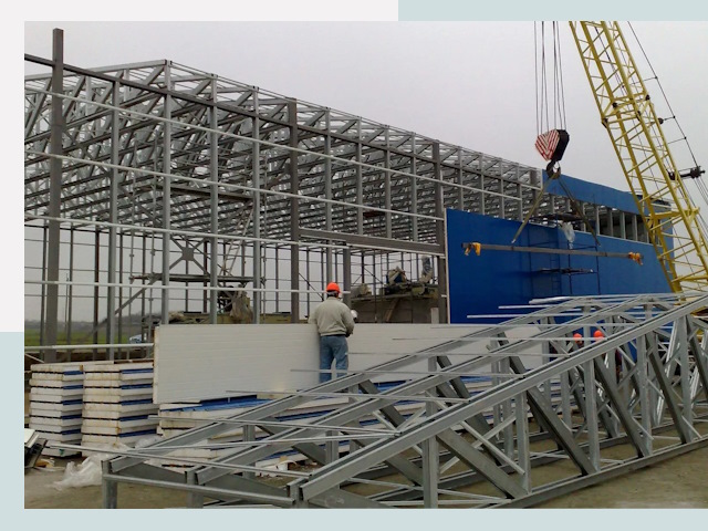 Строительство заводов в Мончегорске