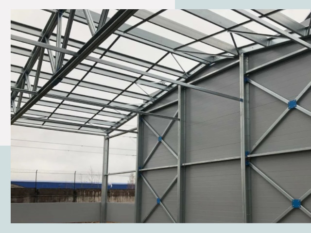 Каркасные ангары от СтальСтрой-Мнч по цене от 606 руб.