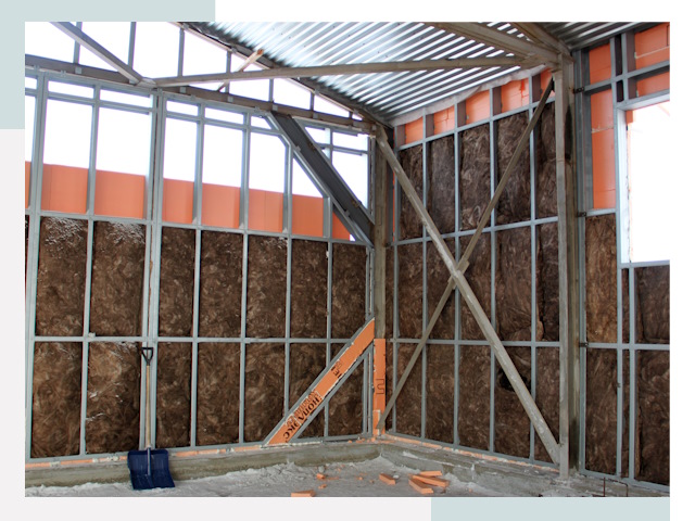 Утепленные ангары в Мончегорске